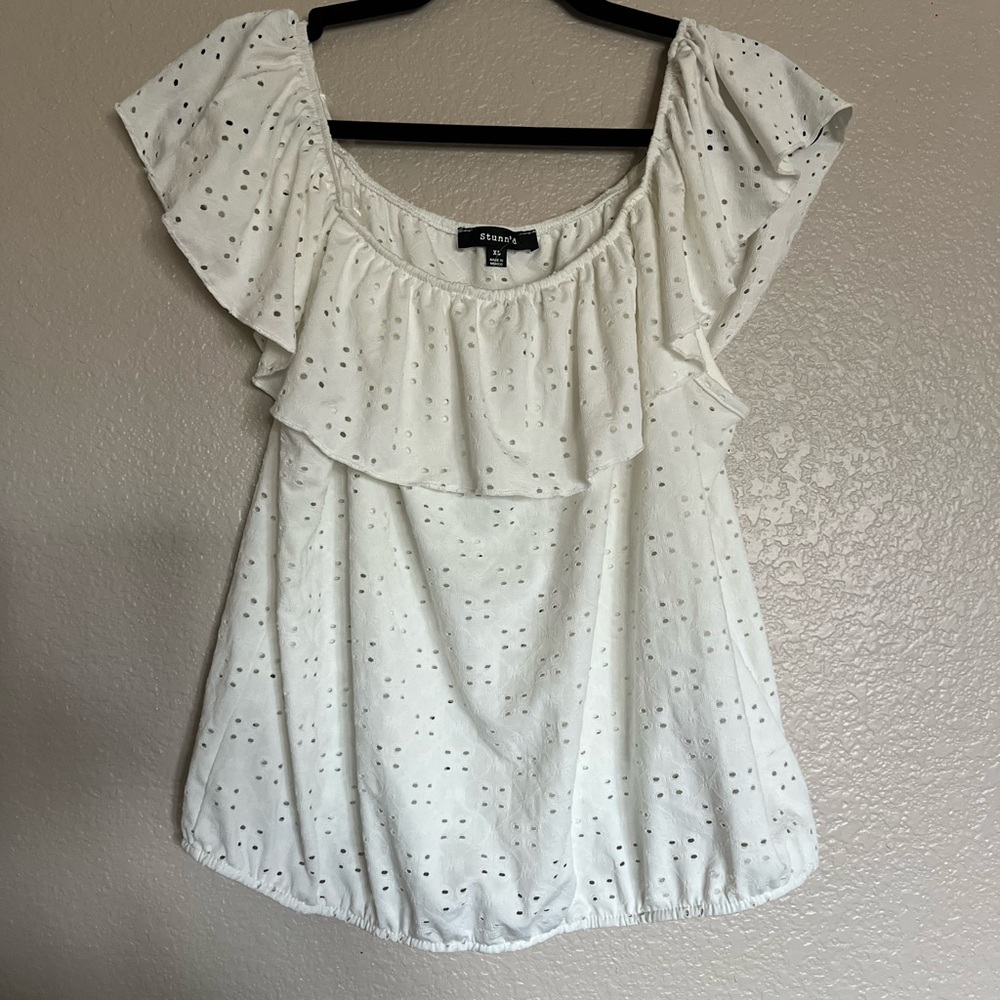 STUNN’D White Eyelet Ruffle Top SIZE XL  SUMMER BOHO CHIC FEMININE